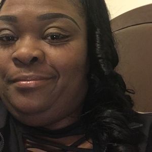 Meet your Posher, Ebony